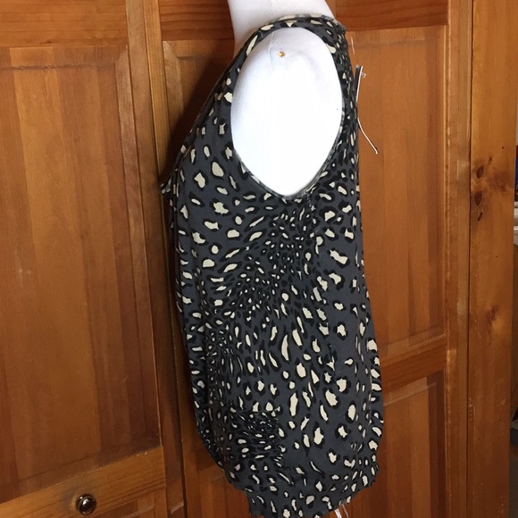 KENSIE Size Small Knit Tank CHEETAH Gray sweater Animal Print Drapeneck $79 NEW - Picture 3 of 8